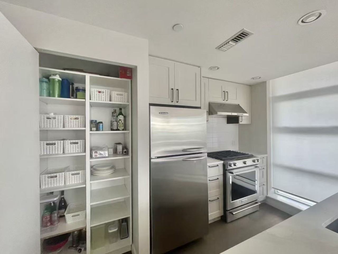 638 Beach Cres #905 - Photo 5 of 15