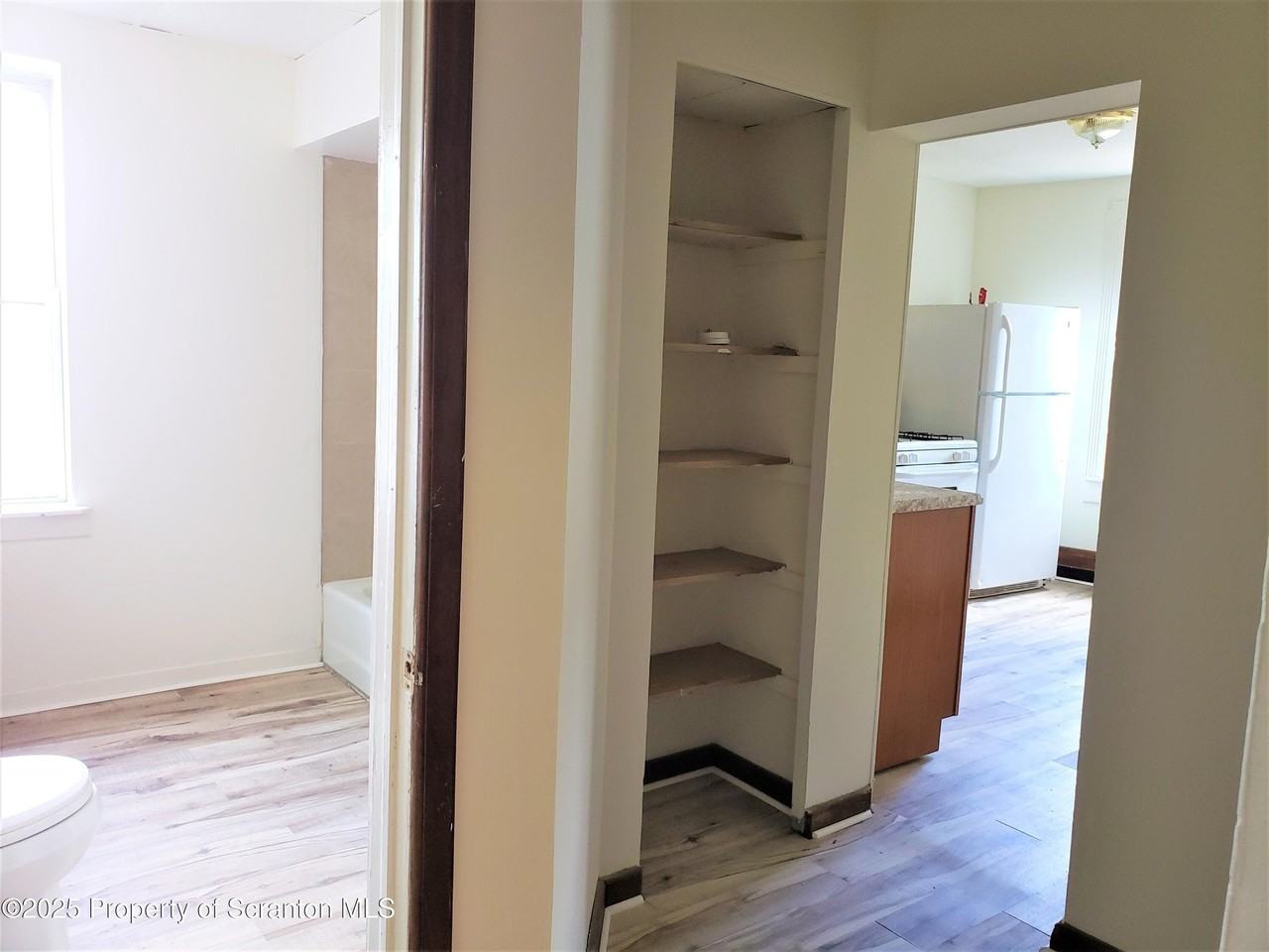 513 Washington Ave Unit 6 #6 - Photo 7 of 10