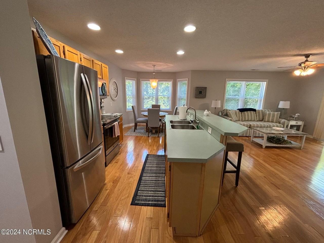 3030 Marsh Winds Cir Unit 1103a #1103A - Photo 4 of 22