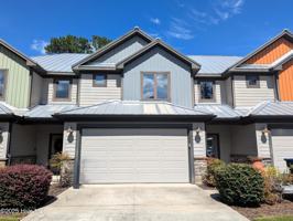 featured image of 673 South Ashe Street