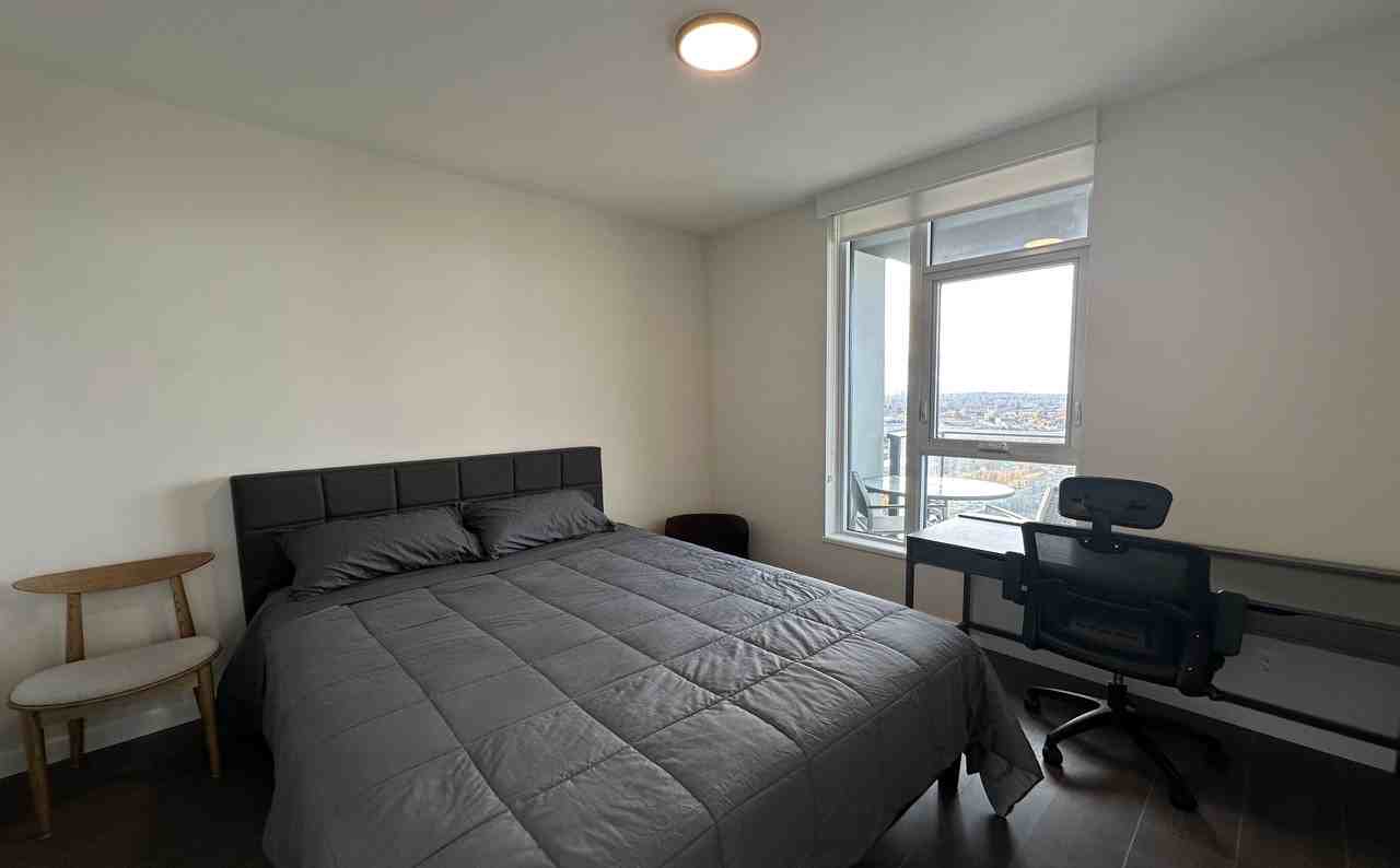 2186 Gilmore Avenue - Photo 2 of 29