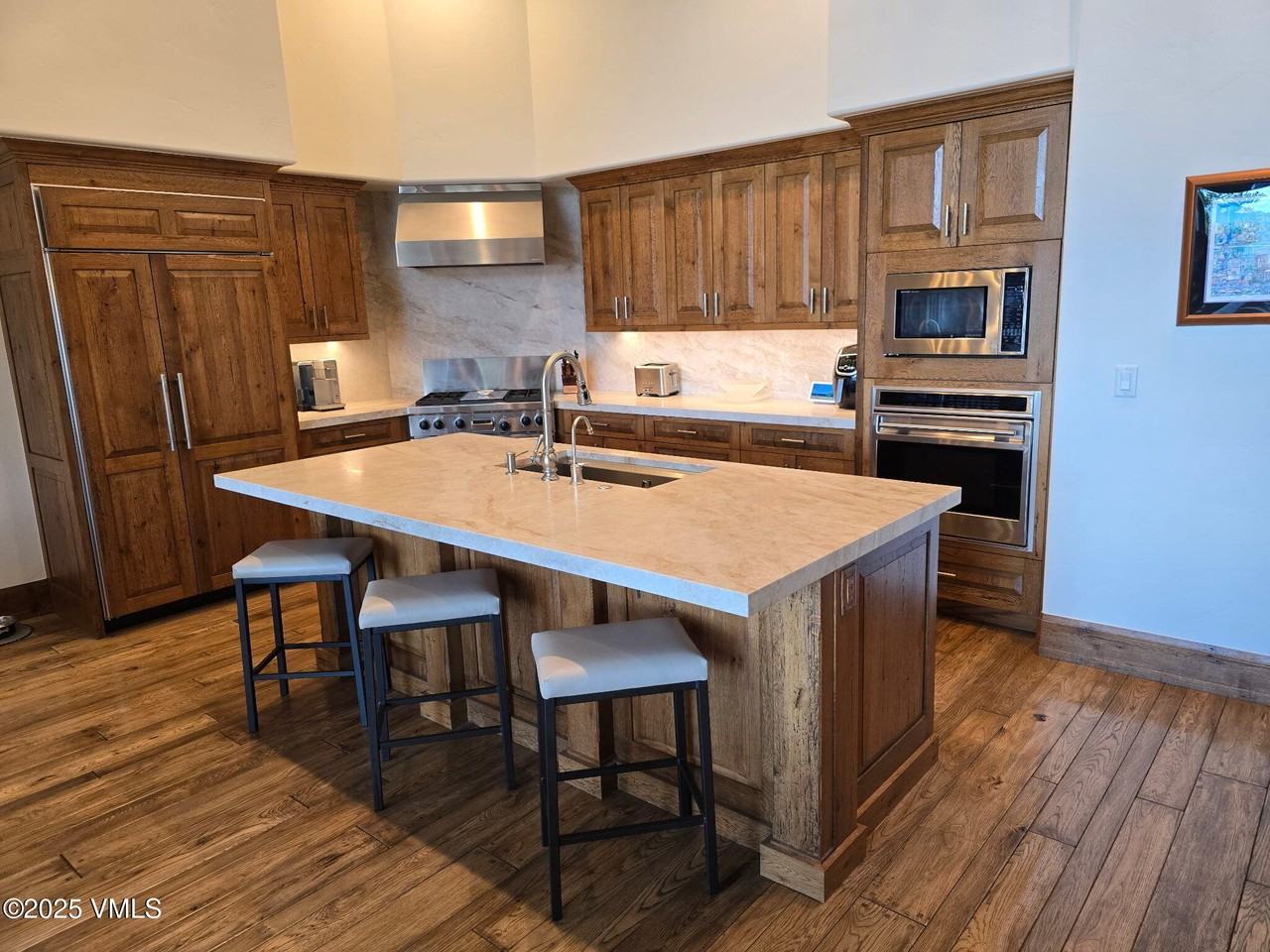 50 Horizon - Photo 7 of 26