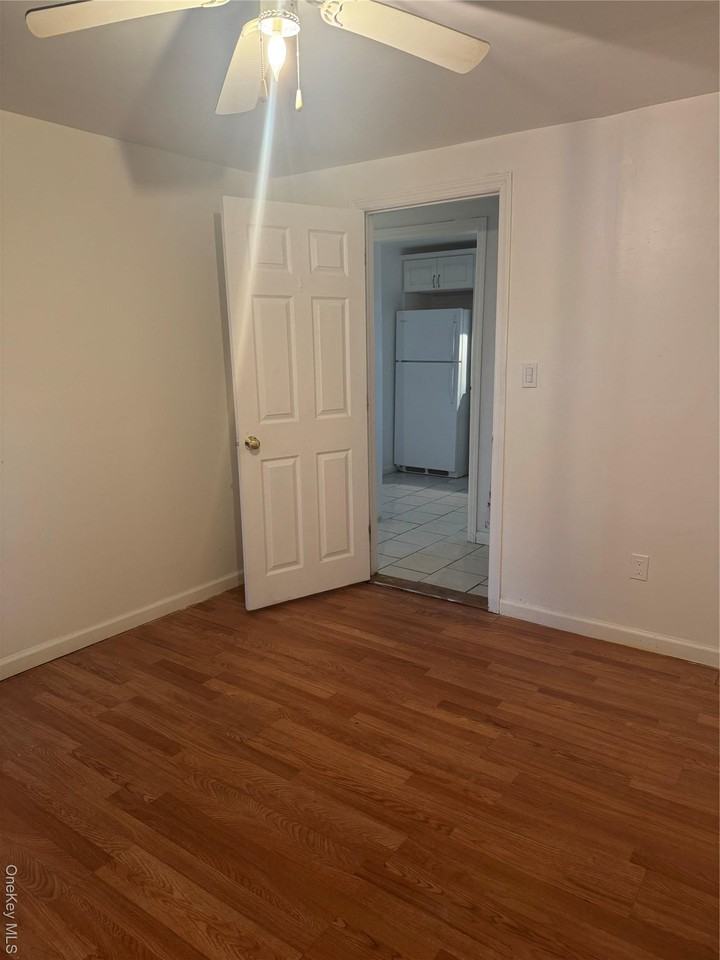 98 Casement Ave - Photo 3 of 6