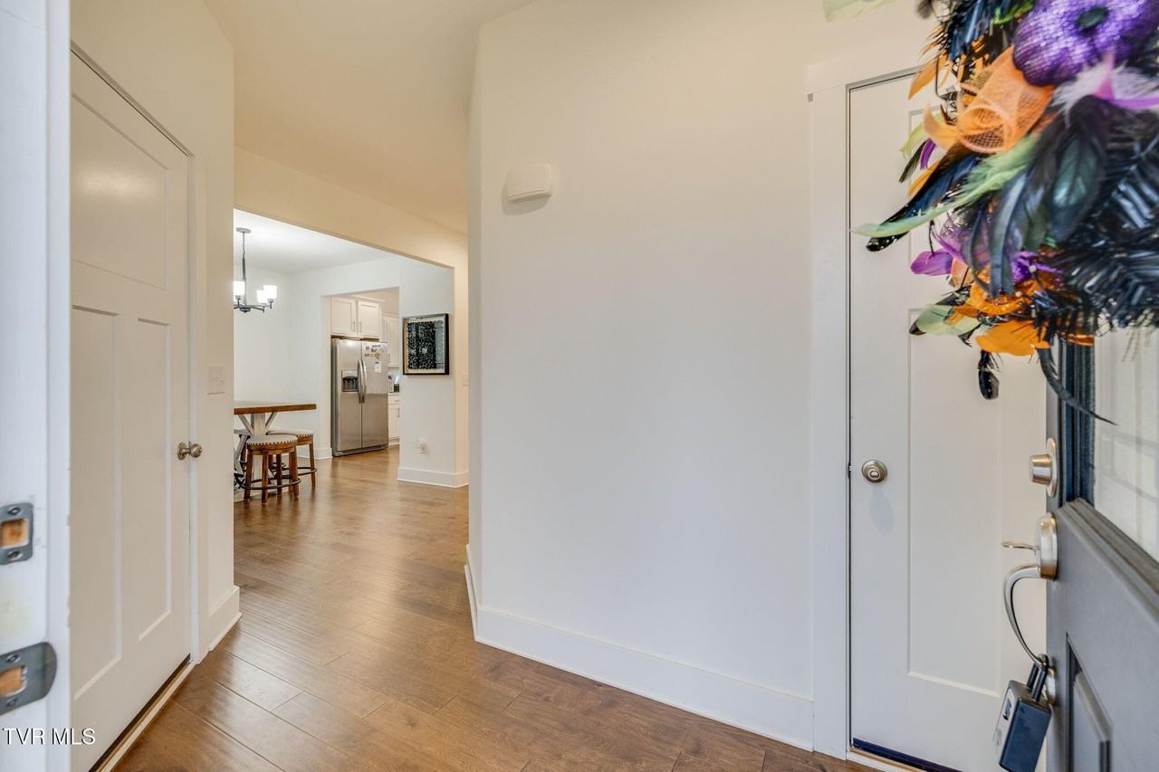 35 Palmetto Ct - Photo 6 of 41