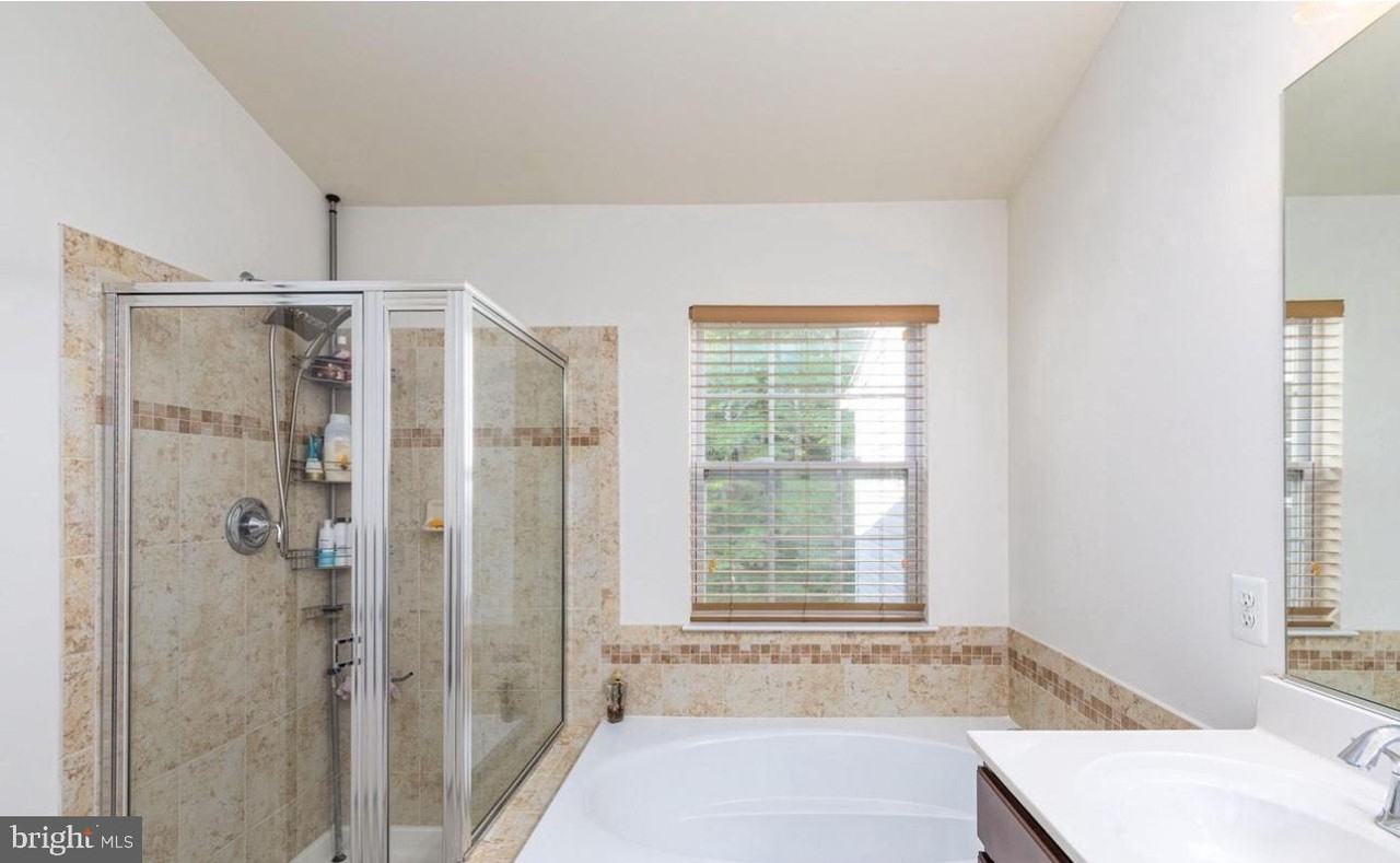 739 English Ivy Way - Photo 5 of 6