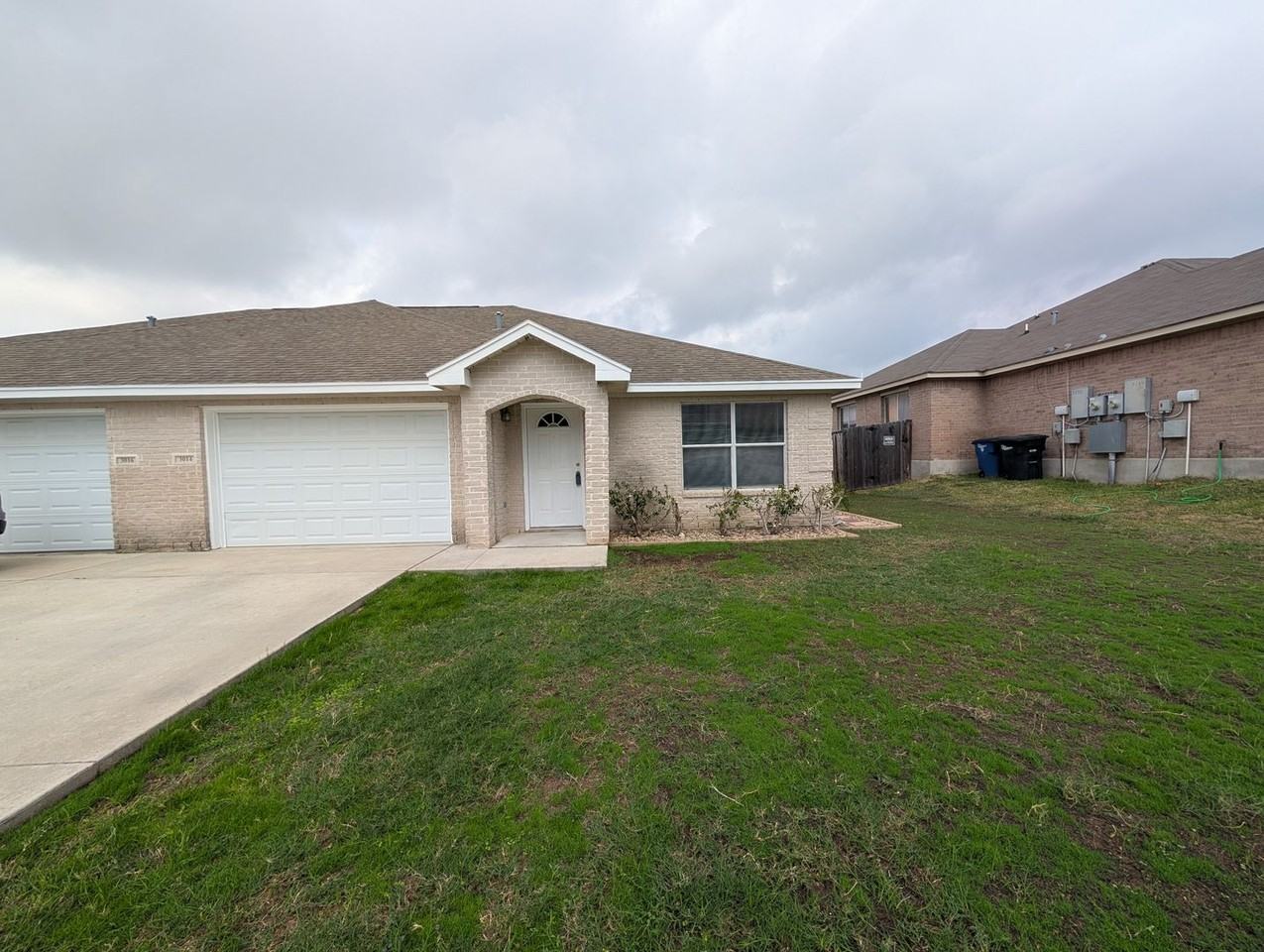 3014 Douglas Fir Dr - Photo 2 of 32