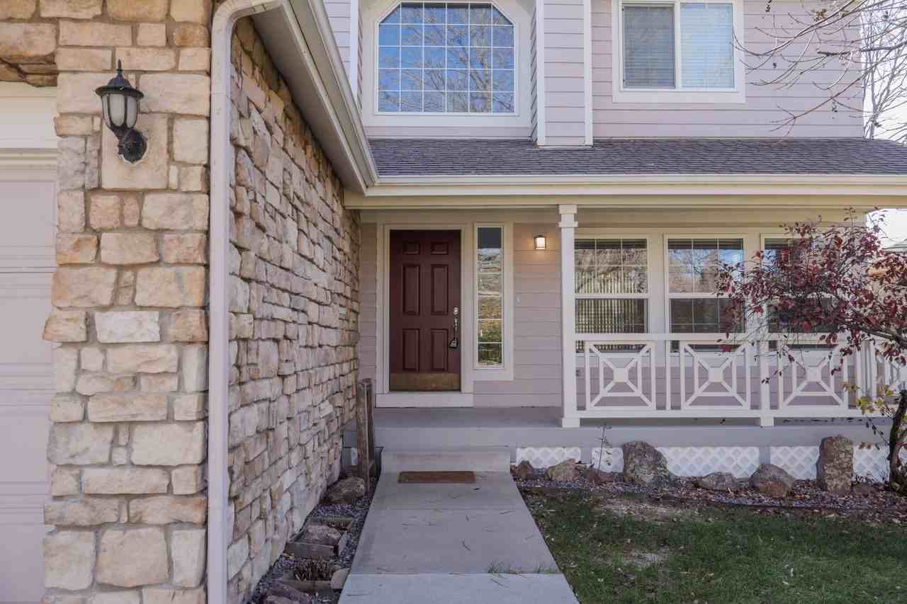 5802 Orchard Creek Lane - Photo 3 of 39