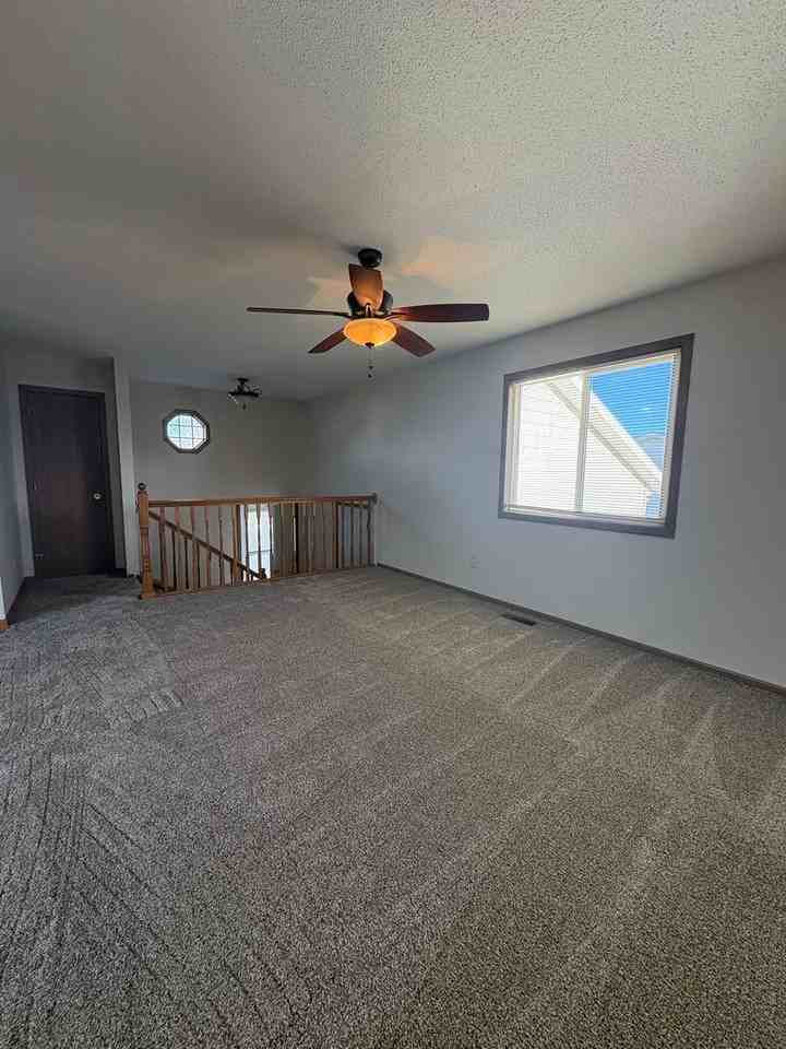 3021 Gypsey Rd - Photo 5 of 22