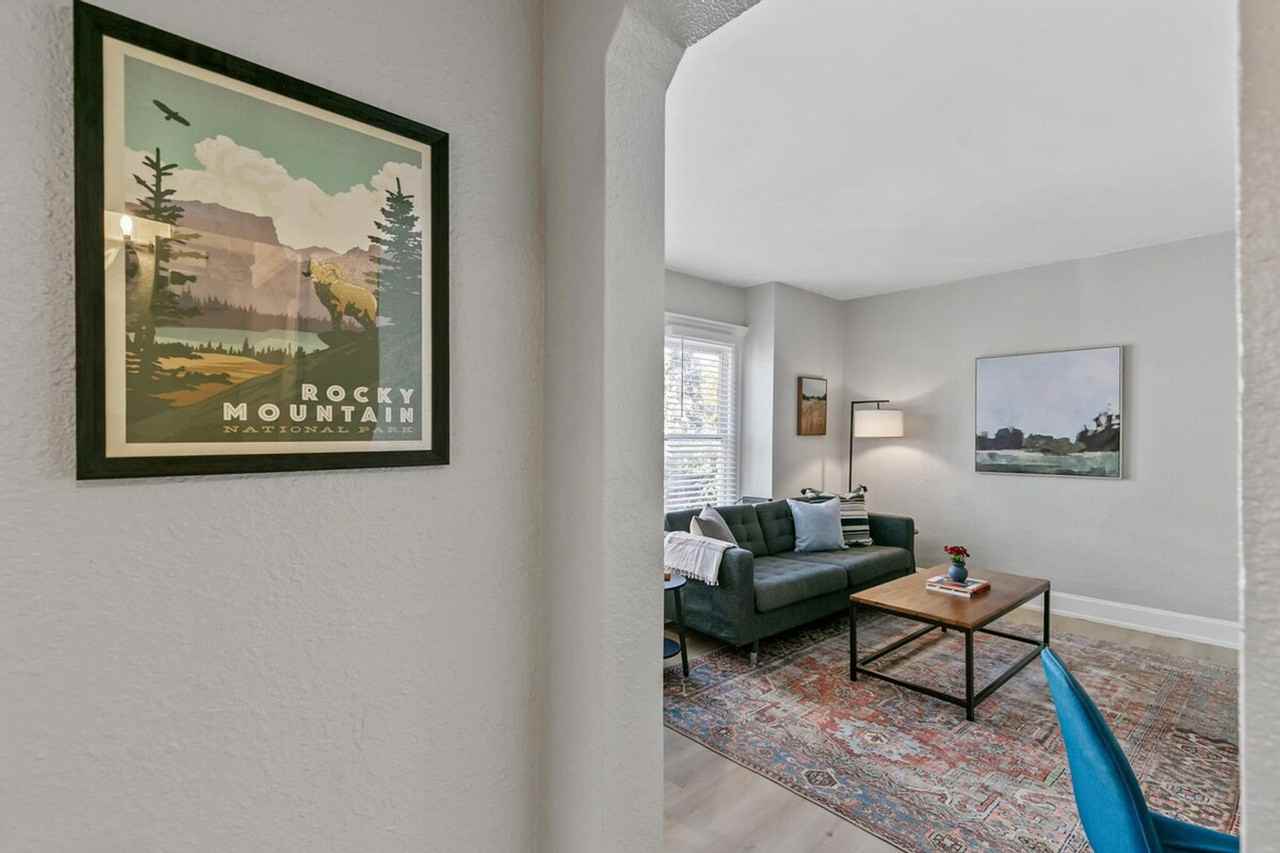 1073 N Downing St #1026252P - Photo 5 of 29