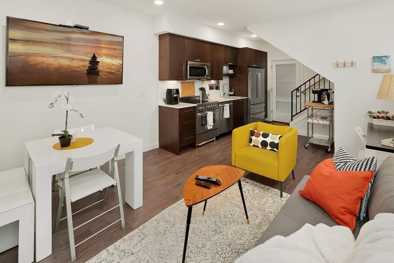 915 14th Ave #1036010P - Photo 3 of 22