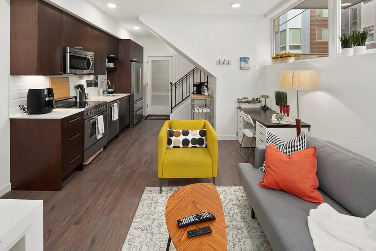 915 14th Ave #1036010P - Photo 5 of 22