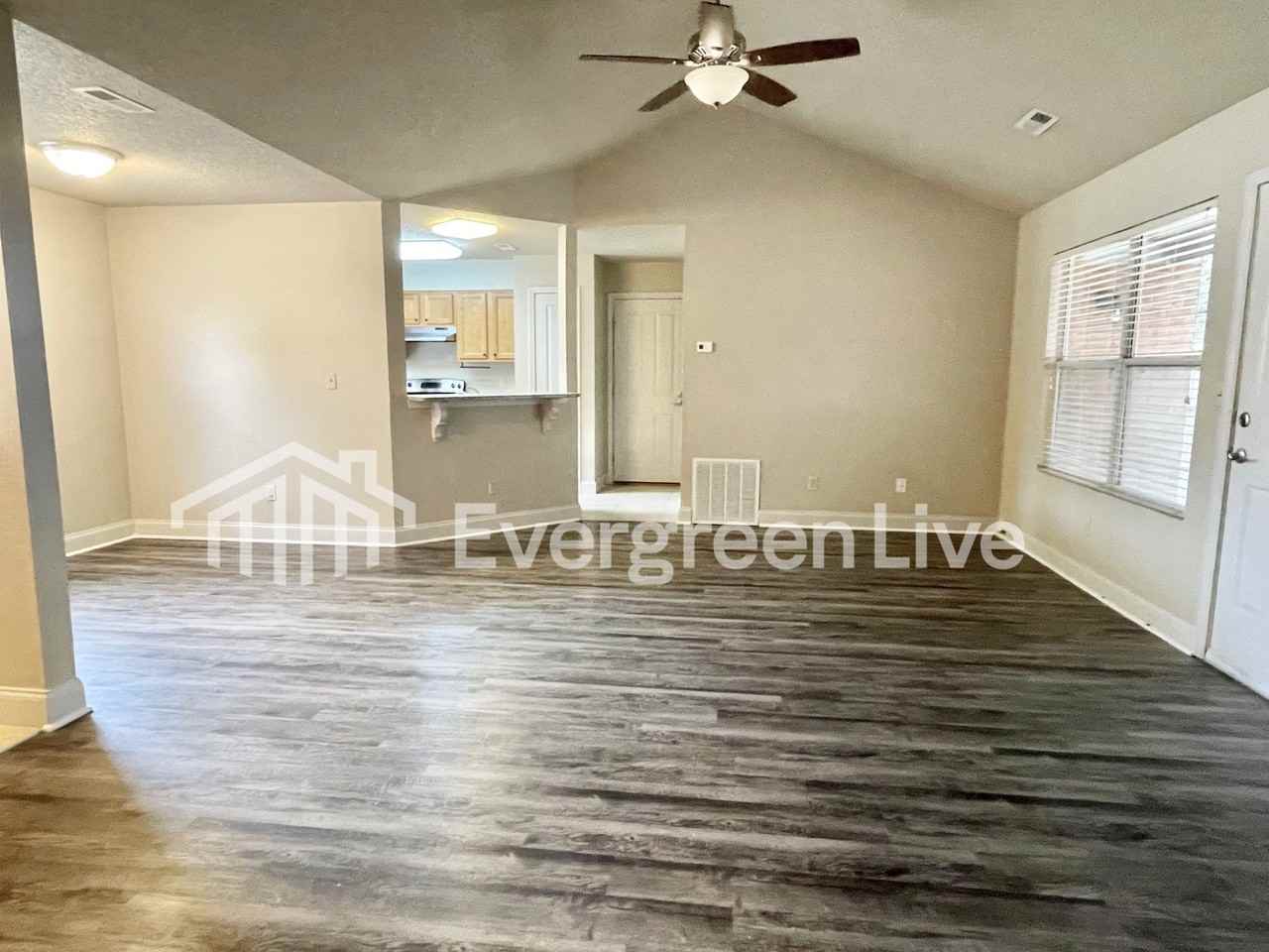 114 Viola Court - Photo 2 of 15