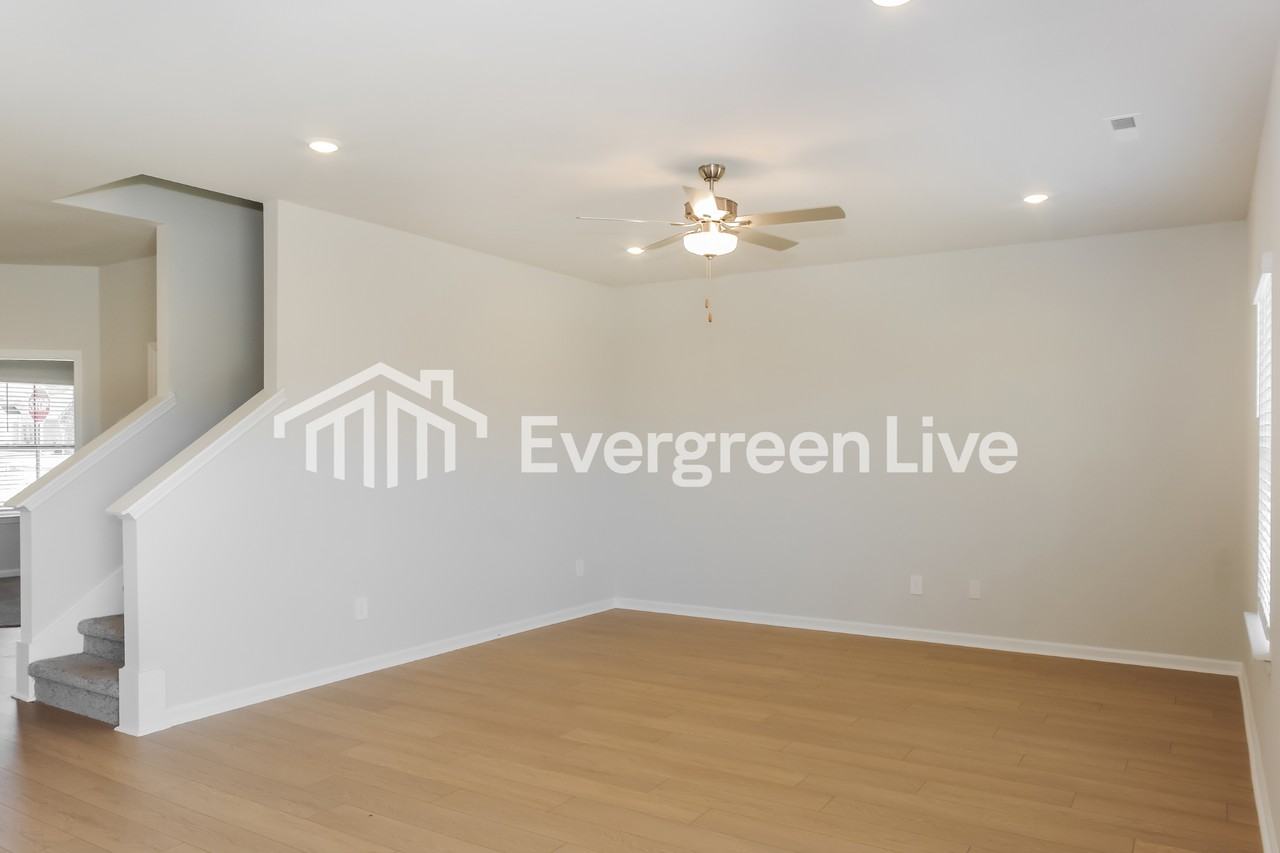 16895 Whispering Pines Dr - Photo 3 of 16