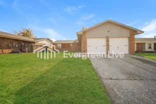 8512 Northwest 86th Street - Photo 1 of 1