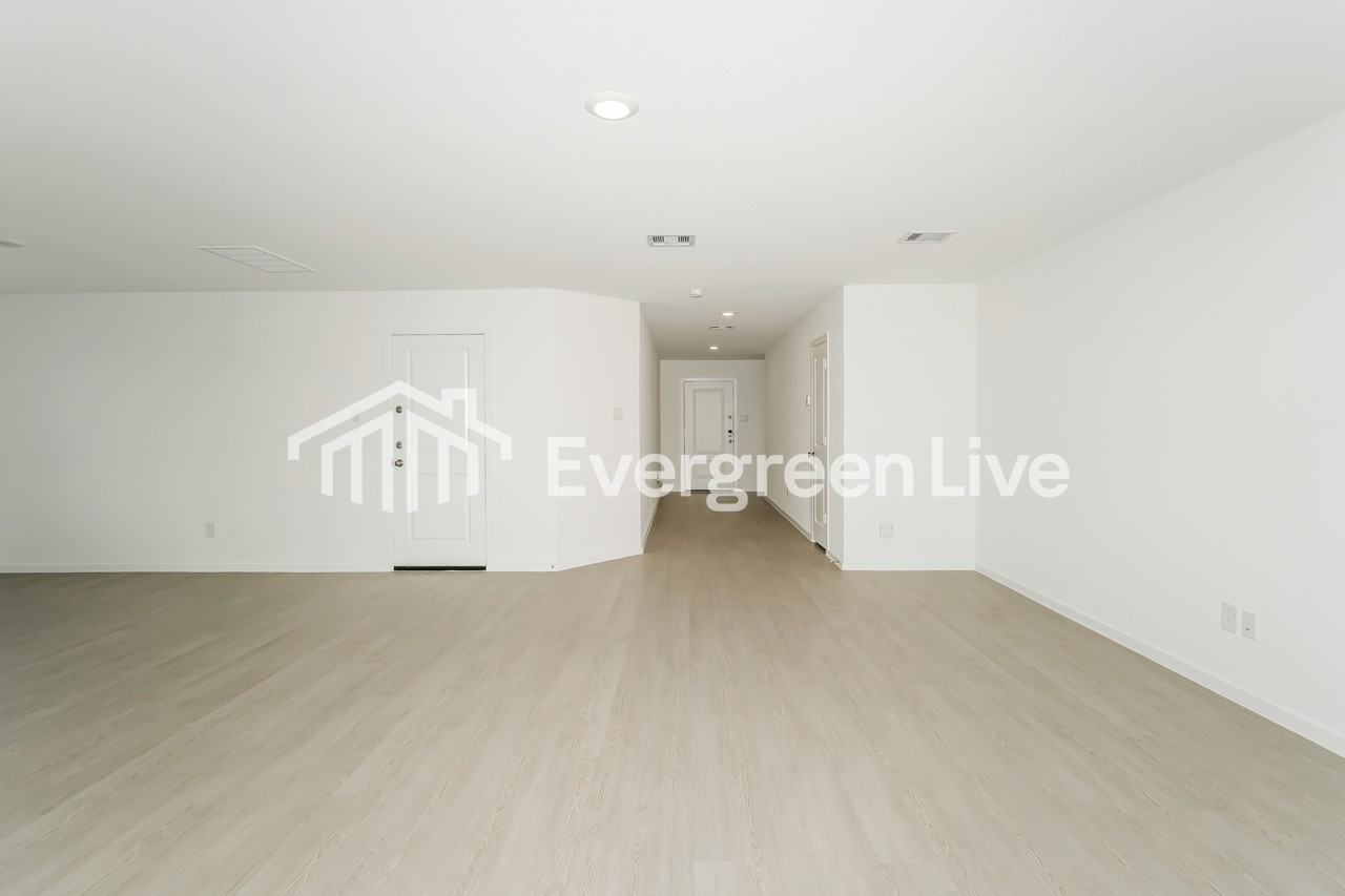 10827 Bird Of Paradise Ln - Photo 3 of 16