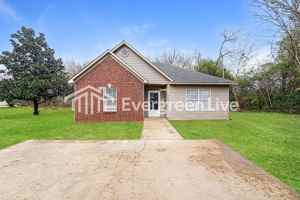 featured image of 8360 Thomas Avenue