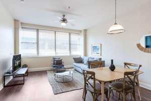 featured image of 925 Common Street