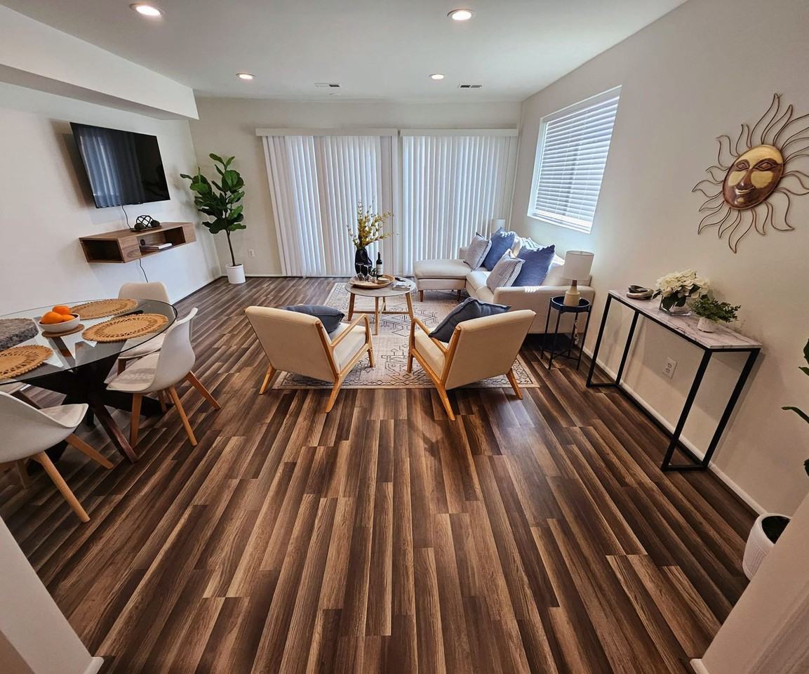 2439 18th St Nw #1232102P - Photo 3 of 13