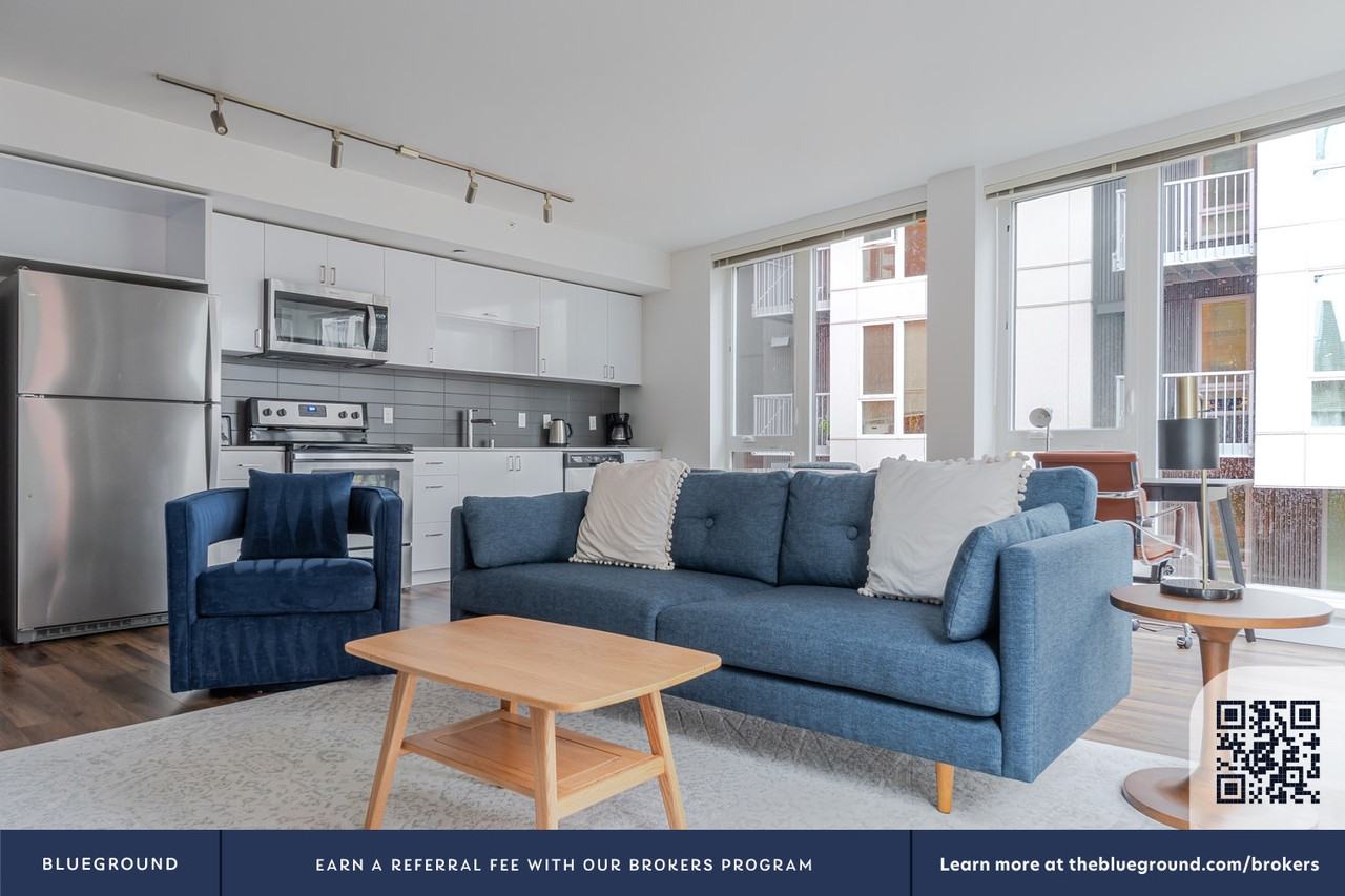 12282 Northeast 12th Street #927 - Photo 5 of 43