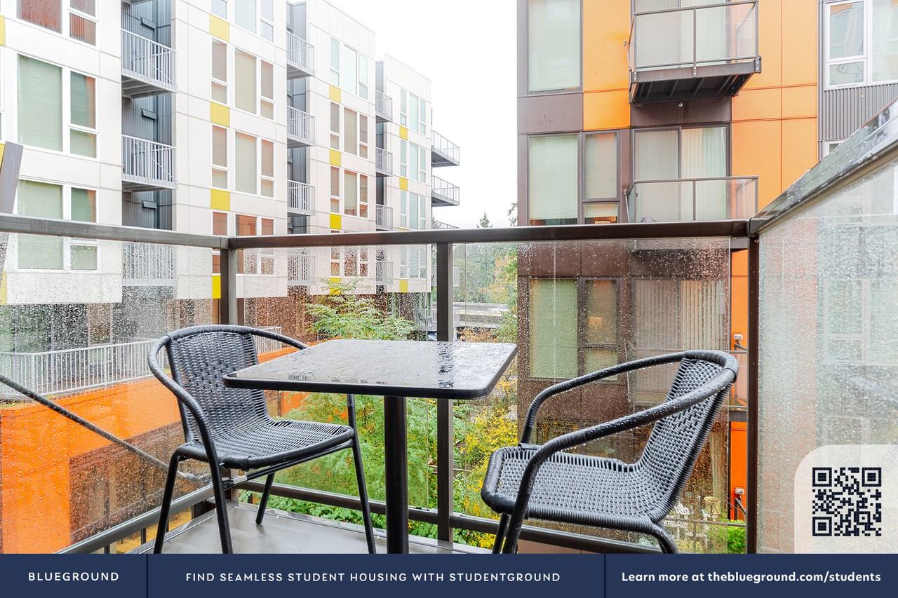 12282 Northeast 12th Street #927 - Photo 7 of 43