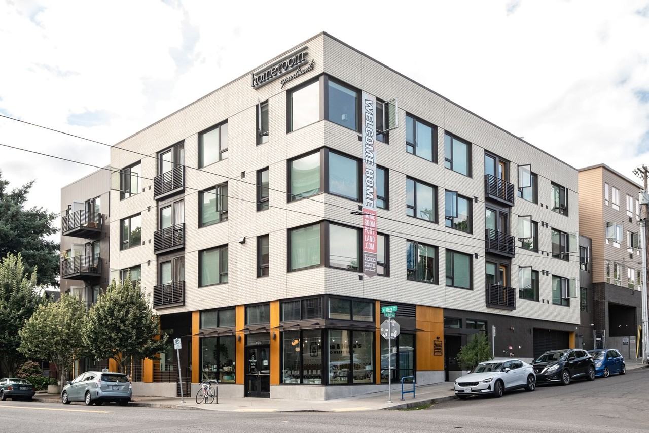 485 SE 14th Ave. - Photo 2 of 19