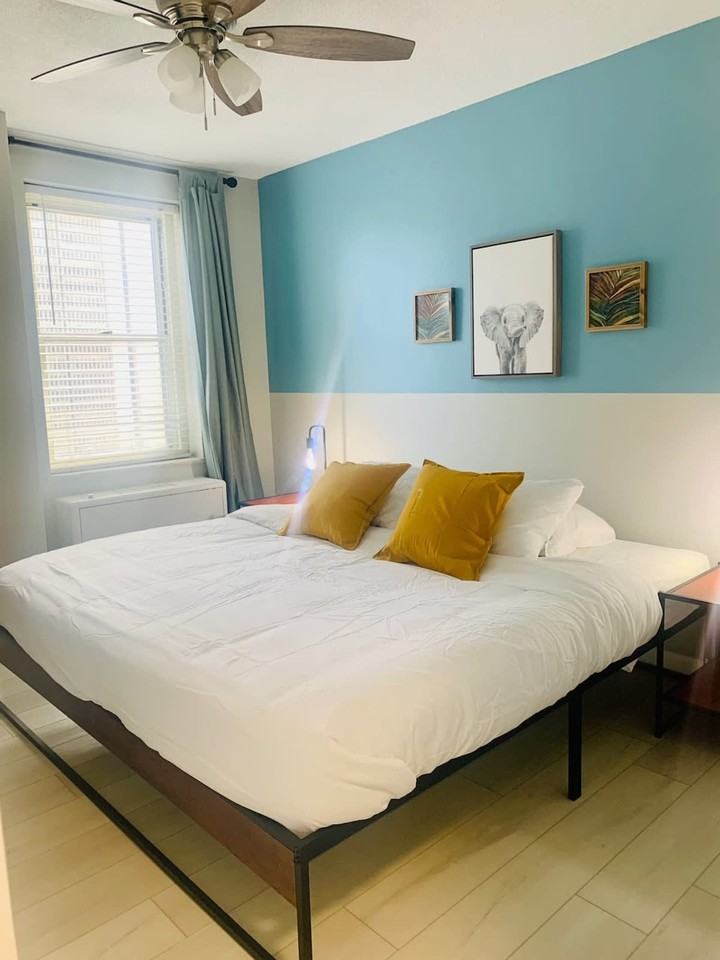 300 Peachtree St #1299355P - Photo 3 of 14