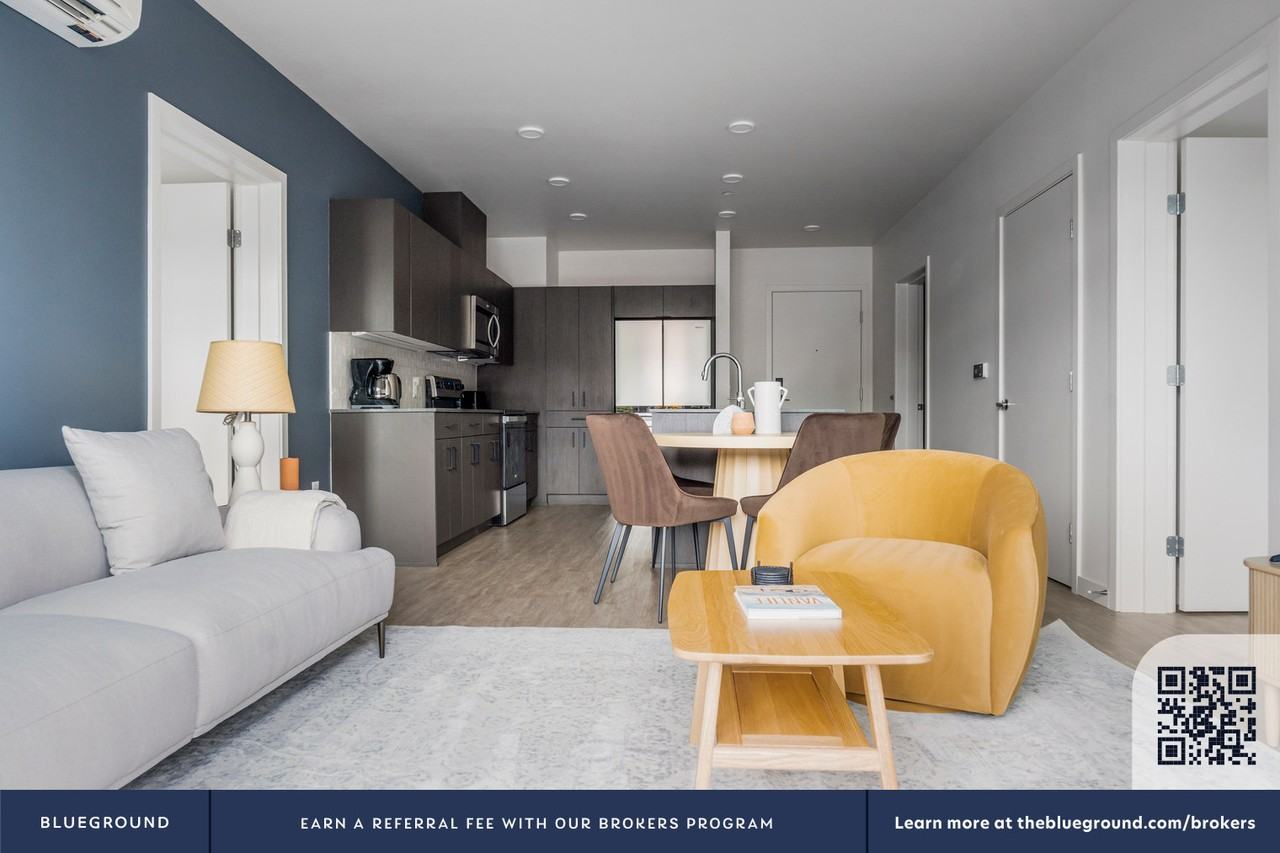 1955 129th Avenue Northeast - Photo 5 of 47