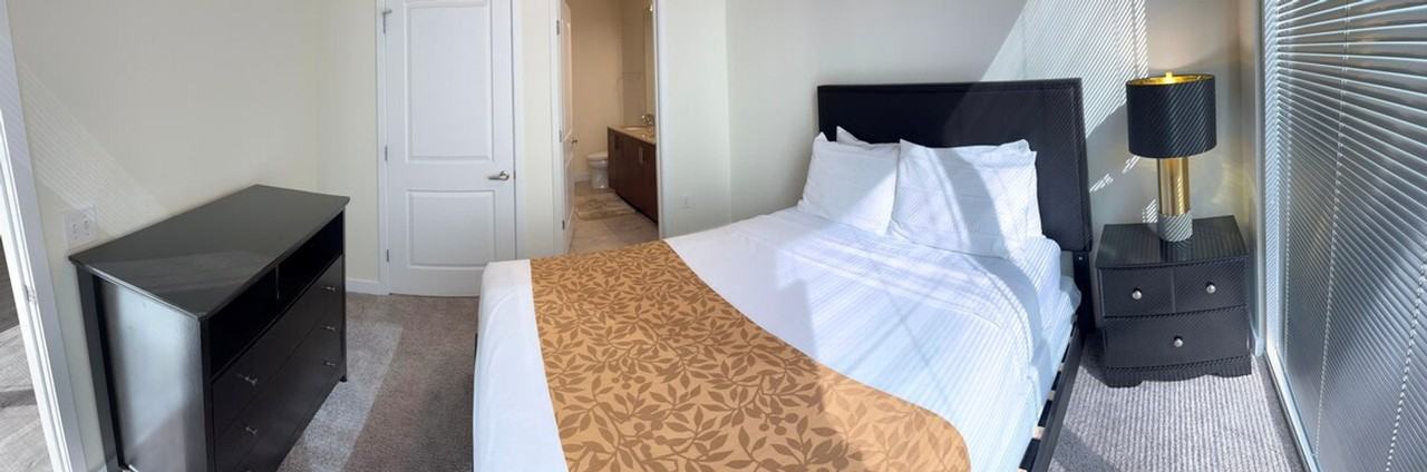 415 S Mint St #1344180P - Photo 3 of 24