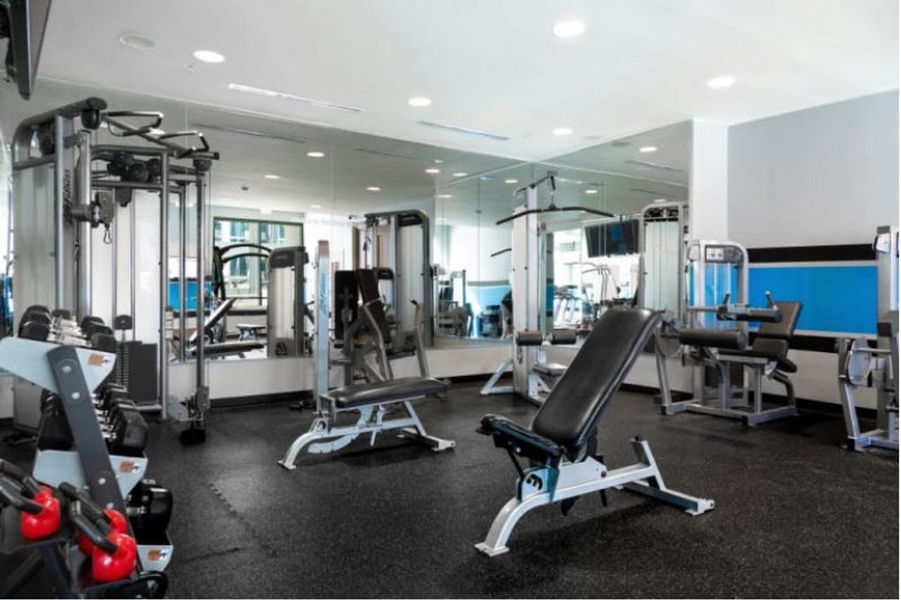 415 S Mint St #1344180P - Photo 7 of 24