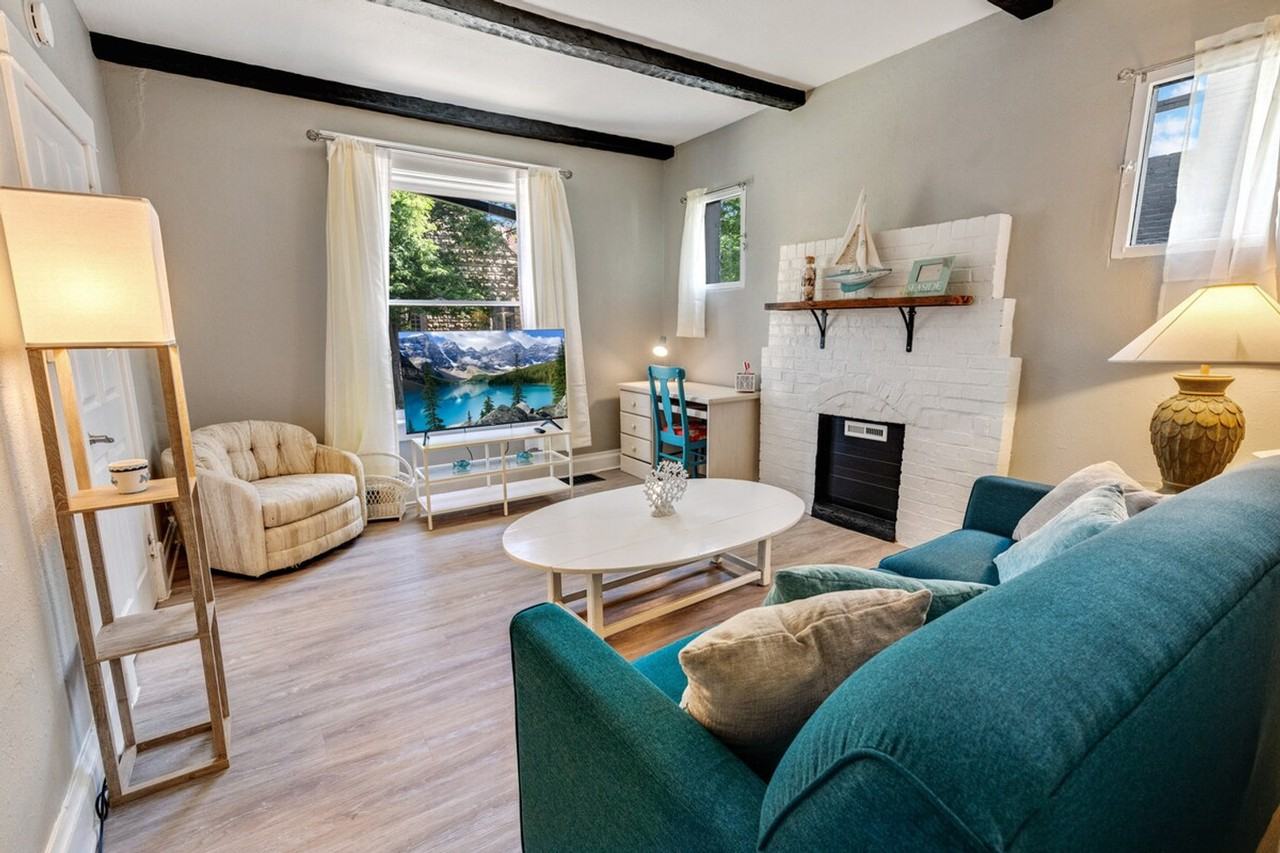 1400 N Humboldt St #1341157P - Photo 2 of 20