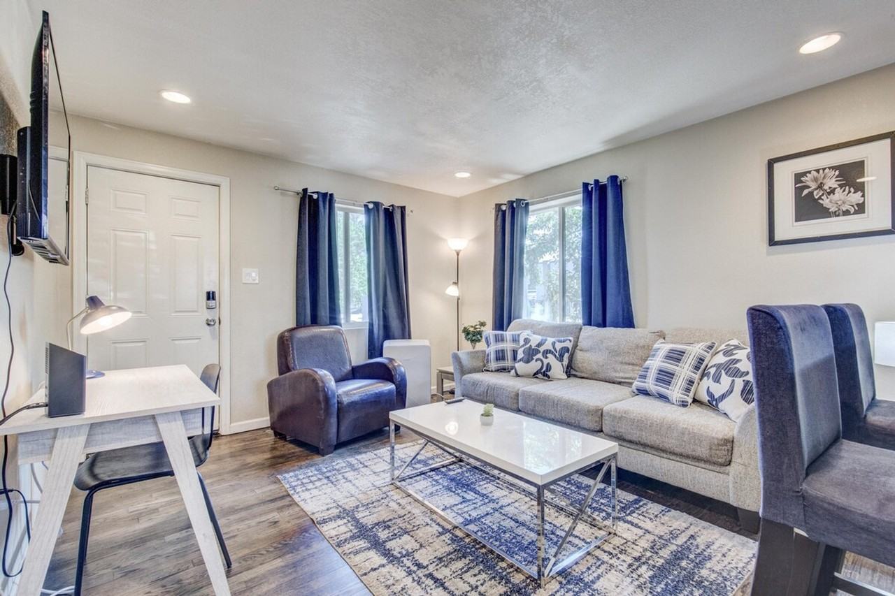 1363 Pierce St #1341156P - Photo 3 of 20