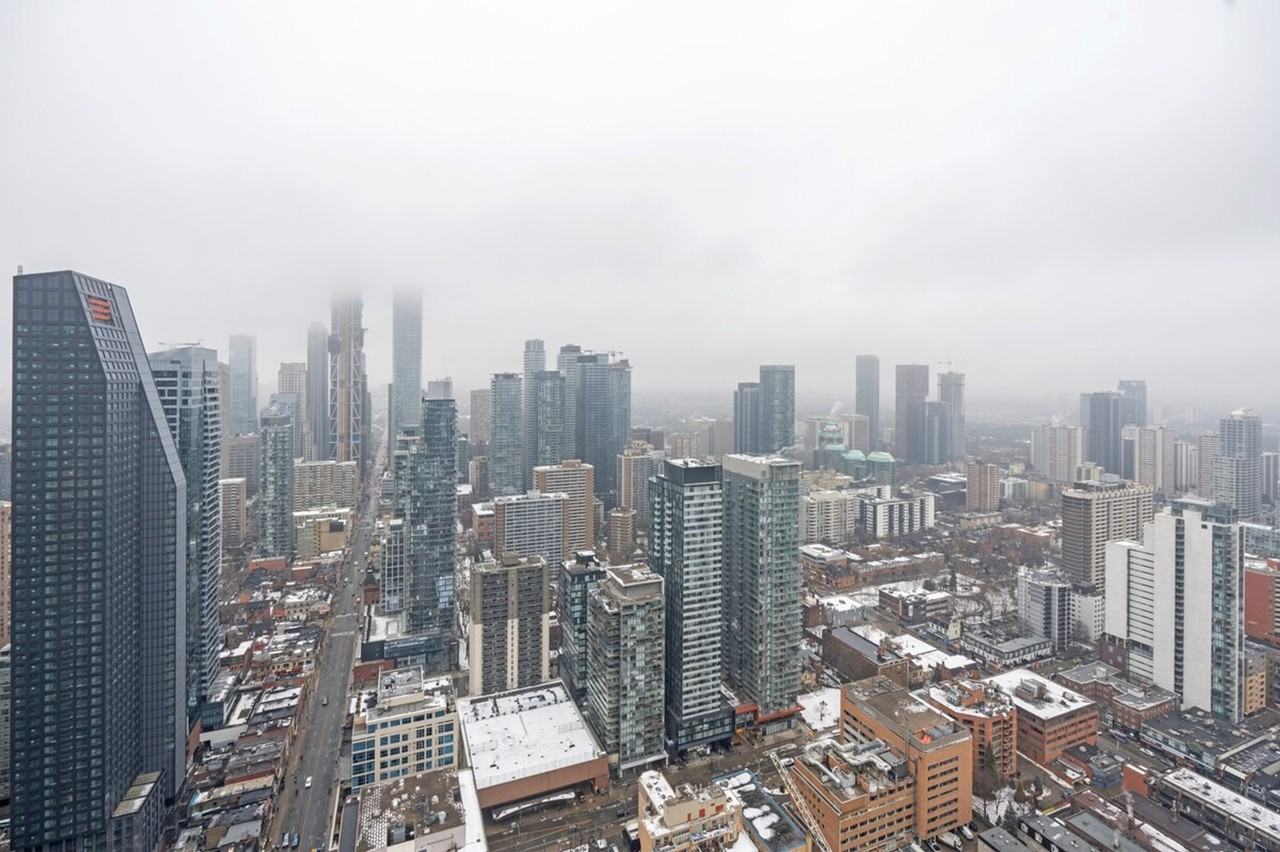 501 Yonge St #1345758P - Photo 2 of 12