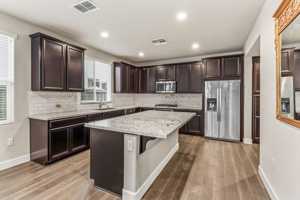 featured image of 1007 Golden Sunray Terrace