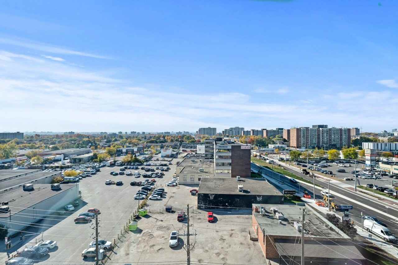 1275 Finch Ave W #1345926P - Photo 6 of 16