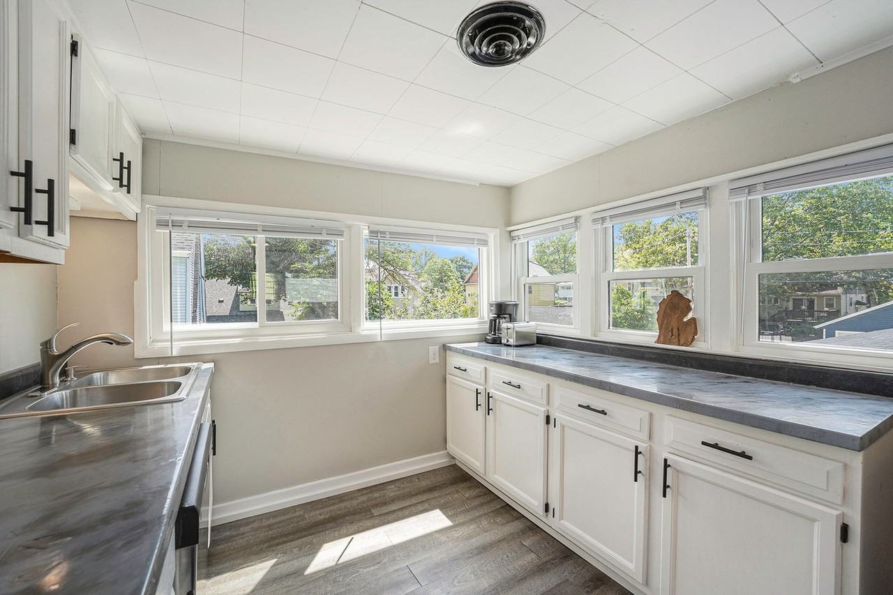 149 Valley Ave Nw #1346766P - Photo 5 of 24