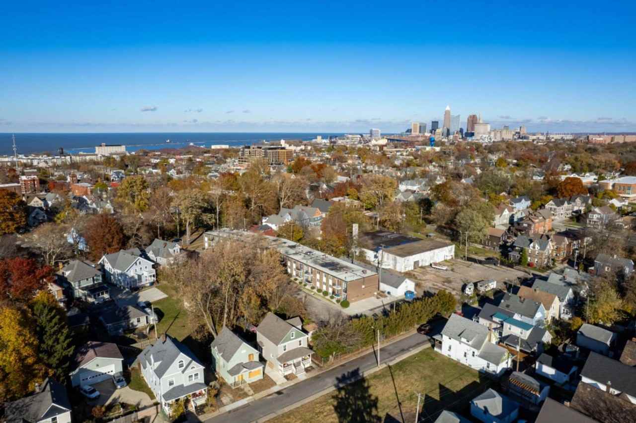 6110 Ellen Ave #1347050P - Photo 6 of 48