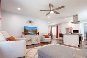 featured image of 445 Short Hills Dr