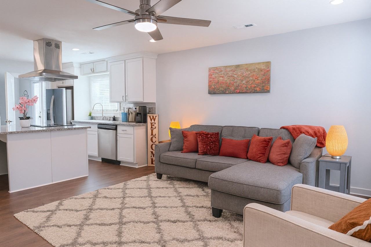 445 Short Hills Dr #1347630P - Photo 3 of 34