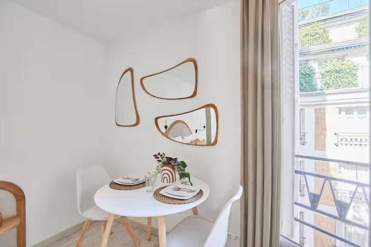 15842 Addison Rd #1348816P - Photo 4 of 5