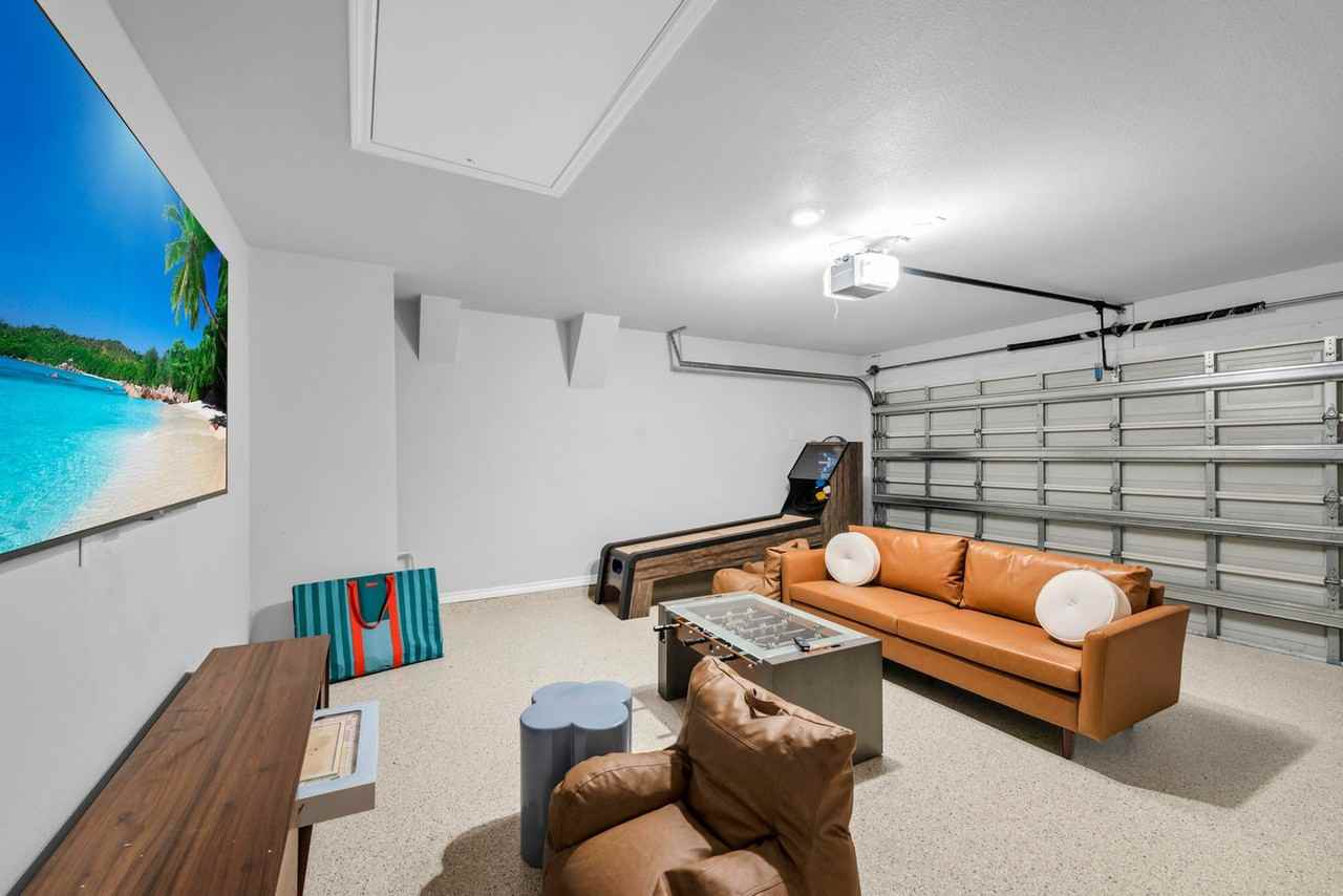 2785 Eltonne Gardens Dr #1351575P - Photo 2 of 41