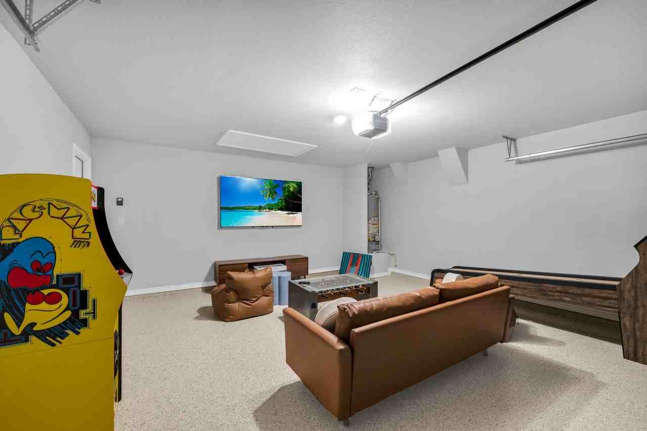 2785 Eltonne Gardens Dr #1351575P - Photo 4 of 41