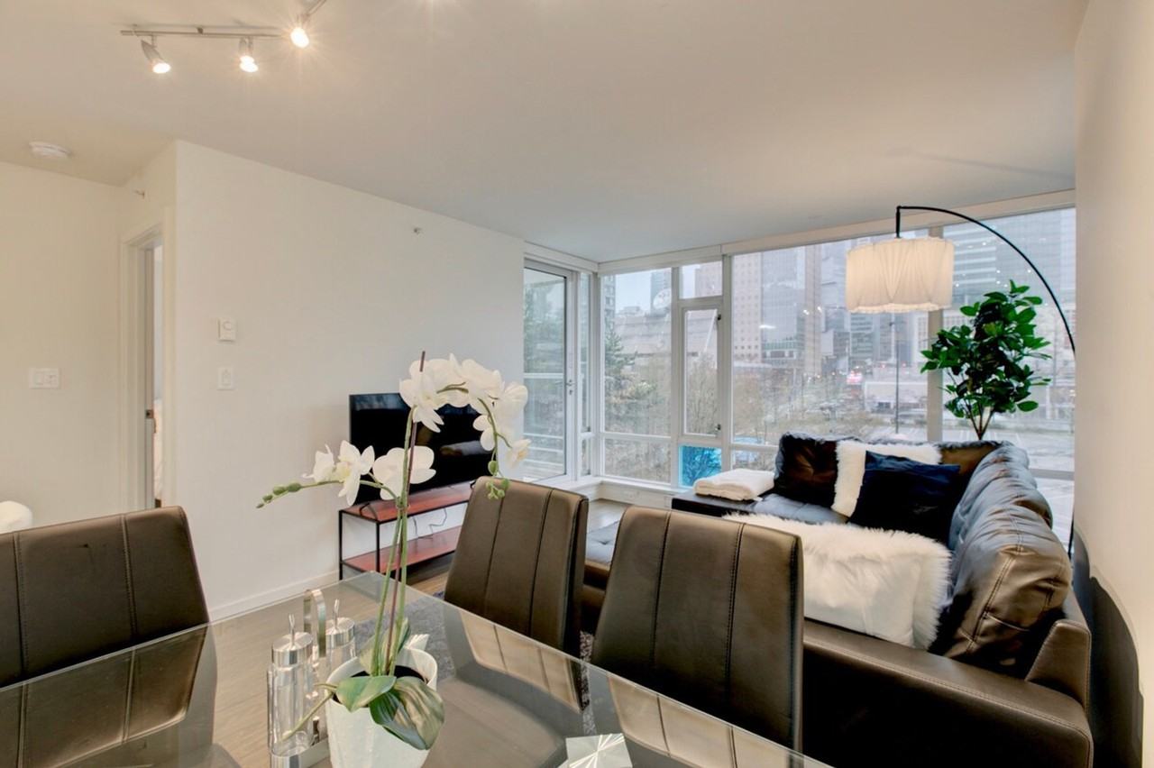 161 West Georgia St #1345525P - Photo 2 of 39