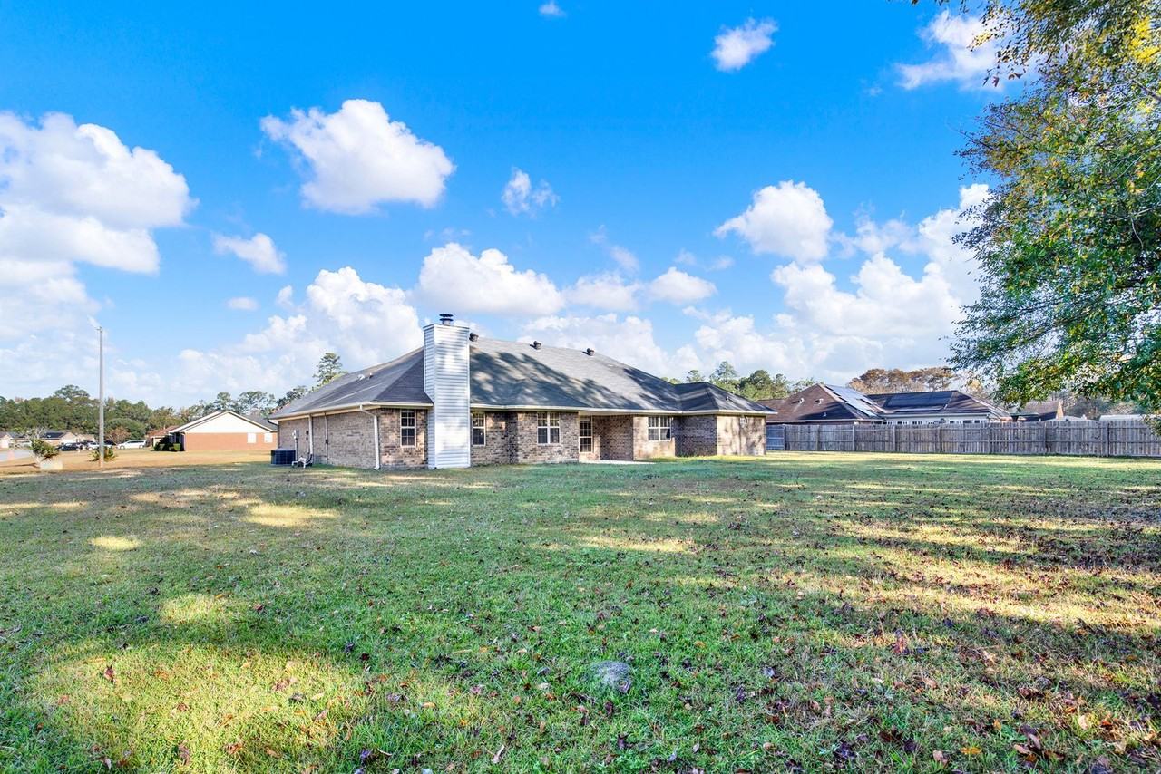 125 Shawn Court - Photo 6 of 40