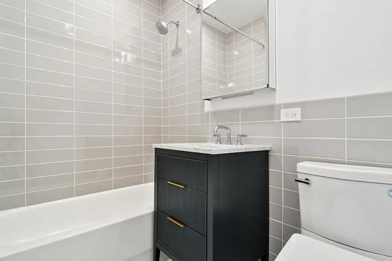 Exchange Place #3905 - Photo 4 of 8