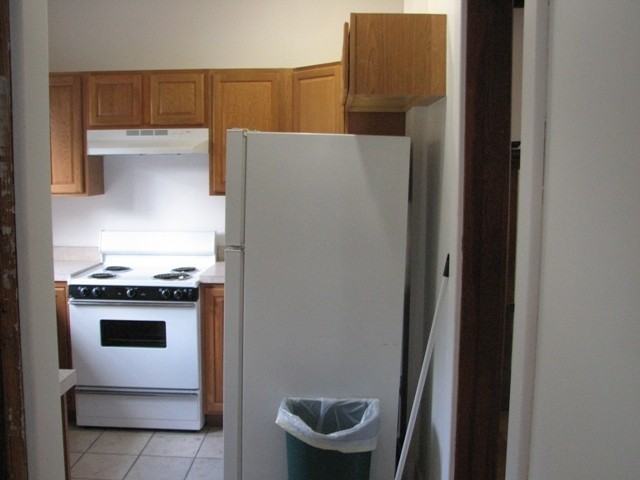 620 Potter St - Photo 4 of 13
