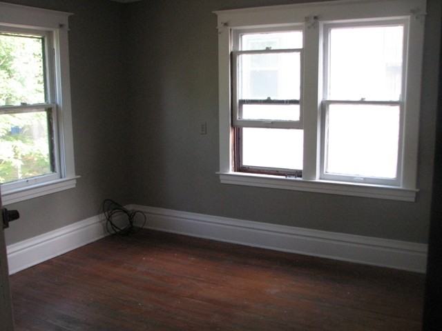 620 Potter St - Photo 6 of 13