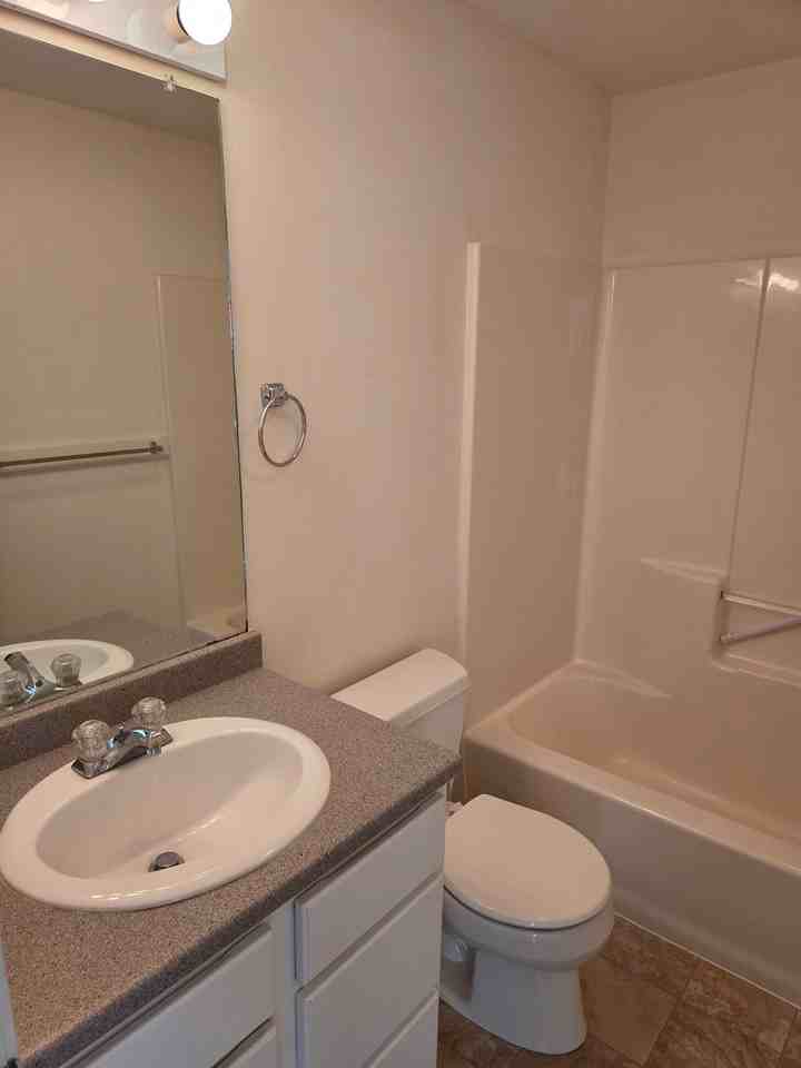 3 Bennett Way - Photo 5 of 17