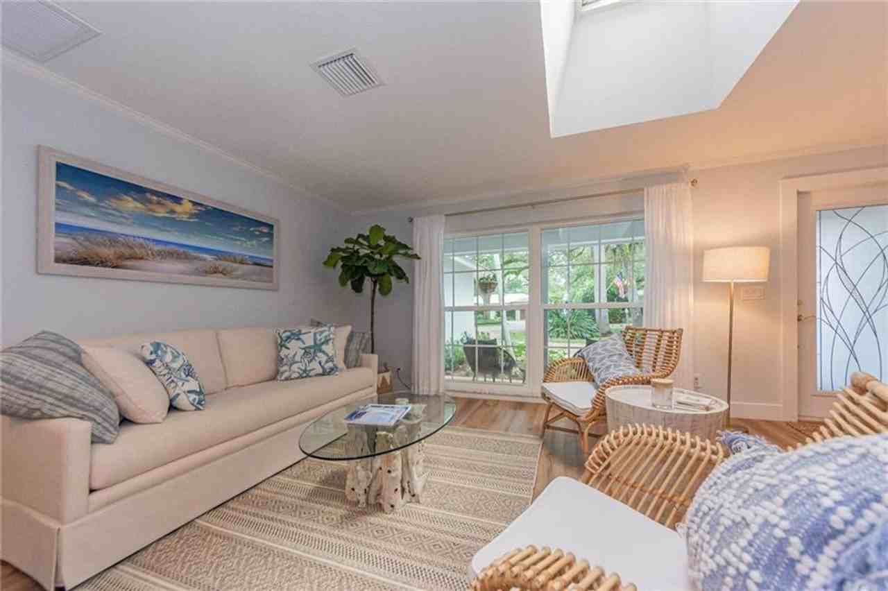 326 Date Palm Road - Photo 3 of 12
