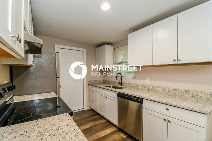 1349 Eagle Cove Rd N - Photo 7 of 16