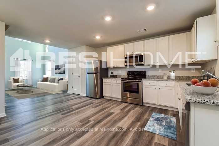 108 Wheelers Dr - Photo 3 of 19